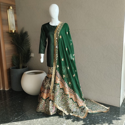 Mughlia Gharara Set